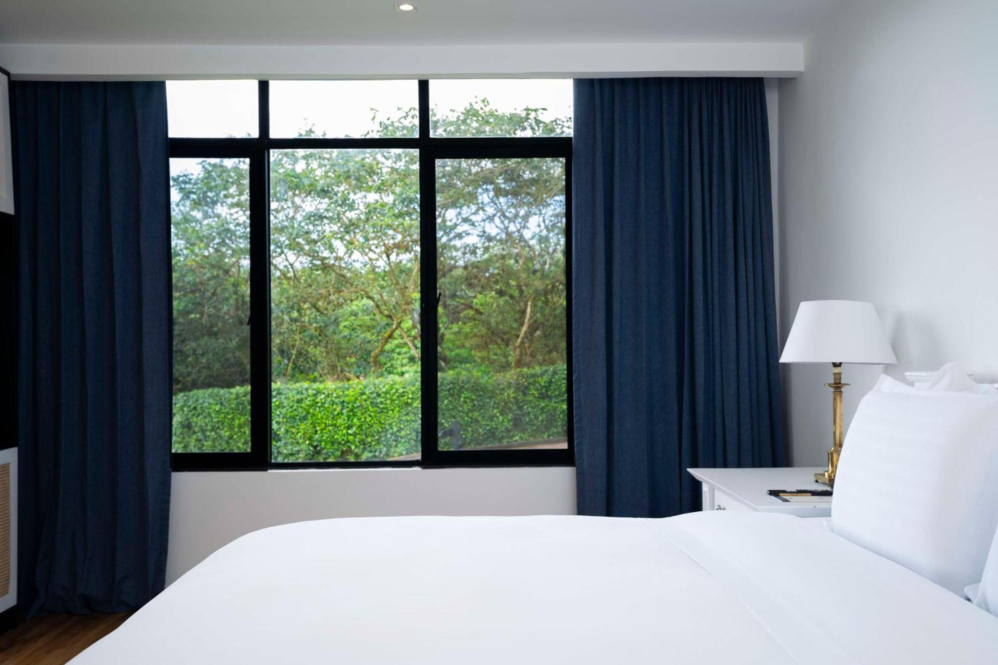 Royal Palm Galapagos, Curio Collection Hotel By Hilton Bellavista  Ngoại thất bức ảnh